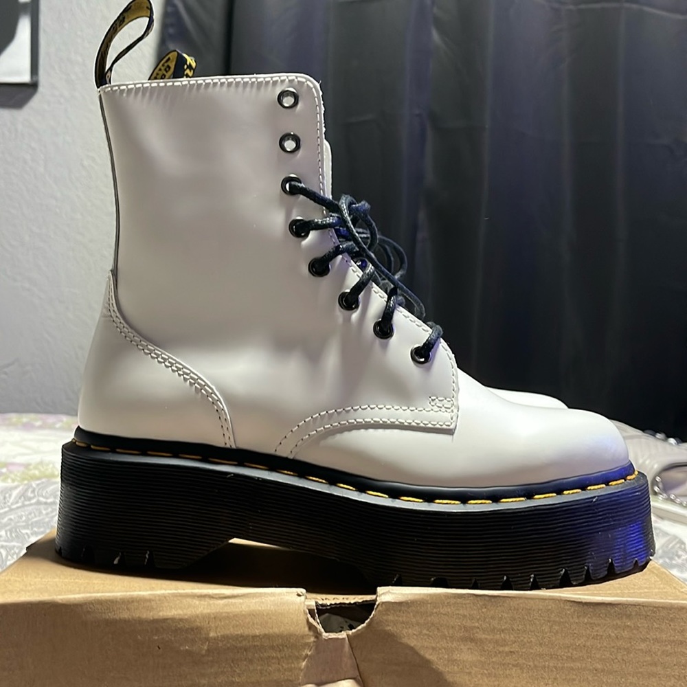 Dr. Air Martens 1460 Jadon